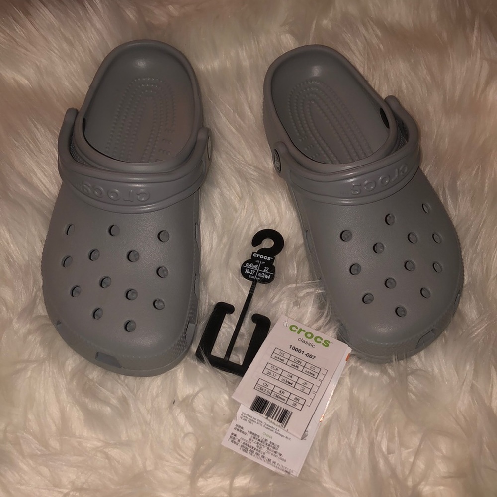 CROCS